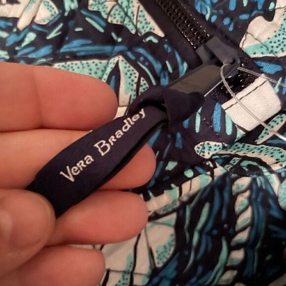 Vera Bradley Shore Enough large traveler duffel bag NWOT - Picture 9 of 14